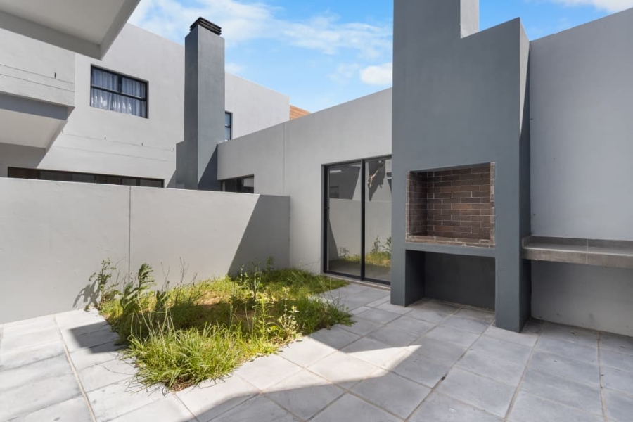 3 Bedroom Property for Sale in Sandown Western Cape